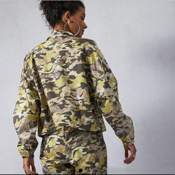 New🌿Nike Sportswear AOP Jacket - Picture 4 of 11